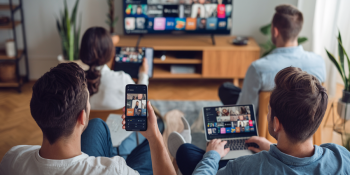 TV em Nuvem: A Revolução que Tornou Emissoras Locais mais Relevantes do que Nunca